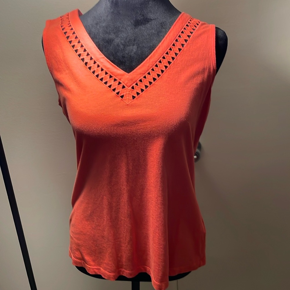 EUC BANANA REPUBLIC orange cut-out neckline top sz.s 188